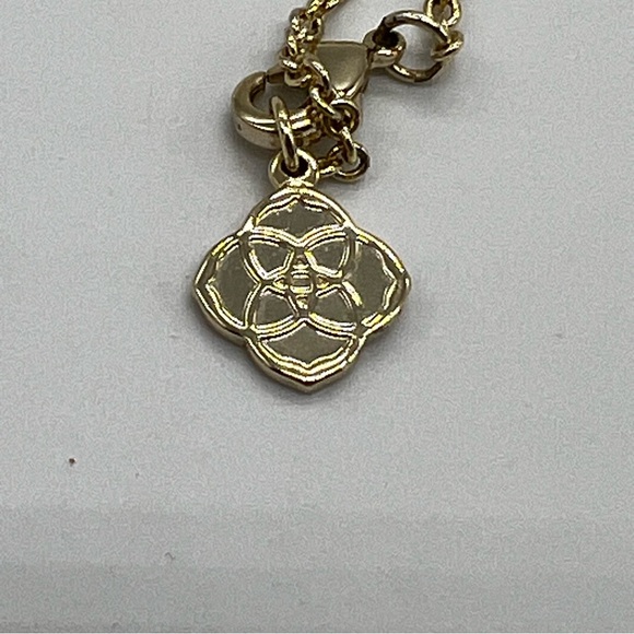 Kendra Scott Sonya Iridescent Long Necklace - Picture 7 of 7